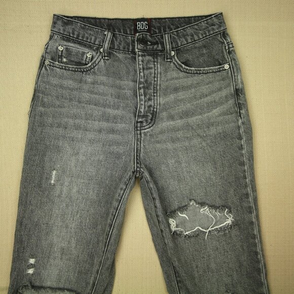 BDG Slim Straight Jeans Women's Size 26 Button Fly Destroyed Distressed Denim - Picture 6 of 12